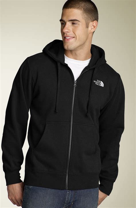 north face zipped hoodie.